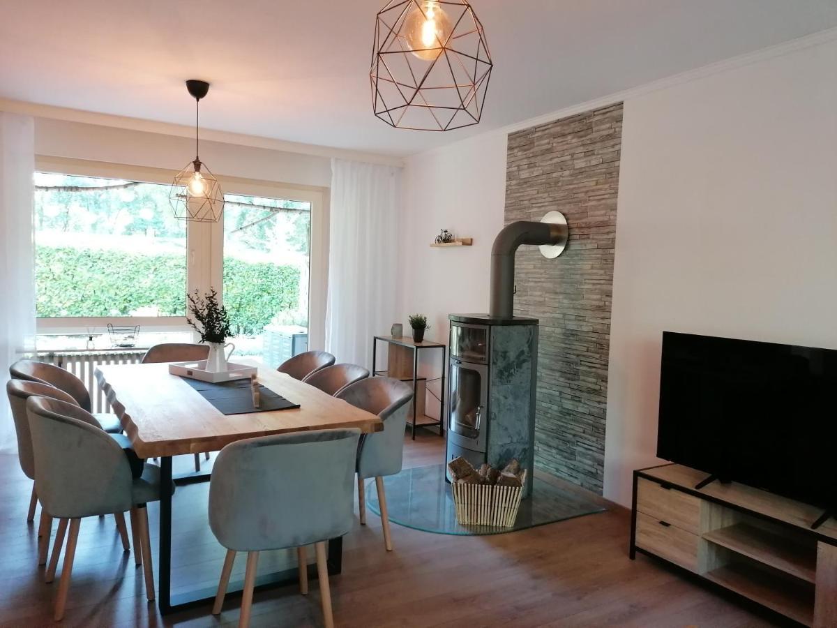 Ferienhaus Fasanennest Uelsen エクステリア 写真