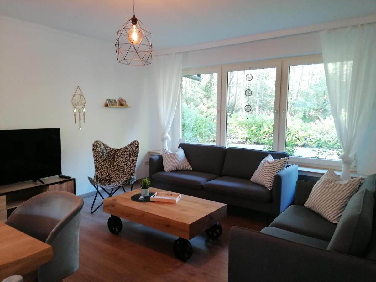 Ferienhaus Fasanennest Uelsen エクステリア 写真