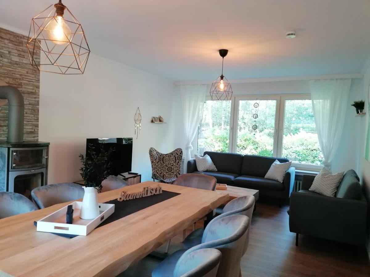 Ferienhaus Fasanennest Uelsen エクステリア 写真