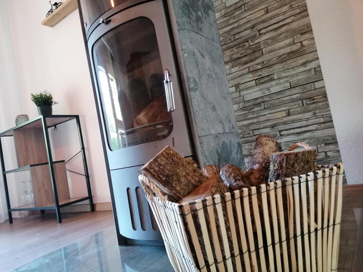 Ferienhaus Fasanennest Uelsen エクステリア 写真