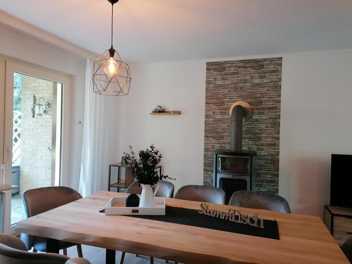 Ferienhaus Fasanennest Uelsen エクステリア 写真