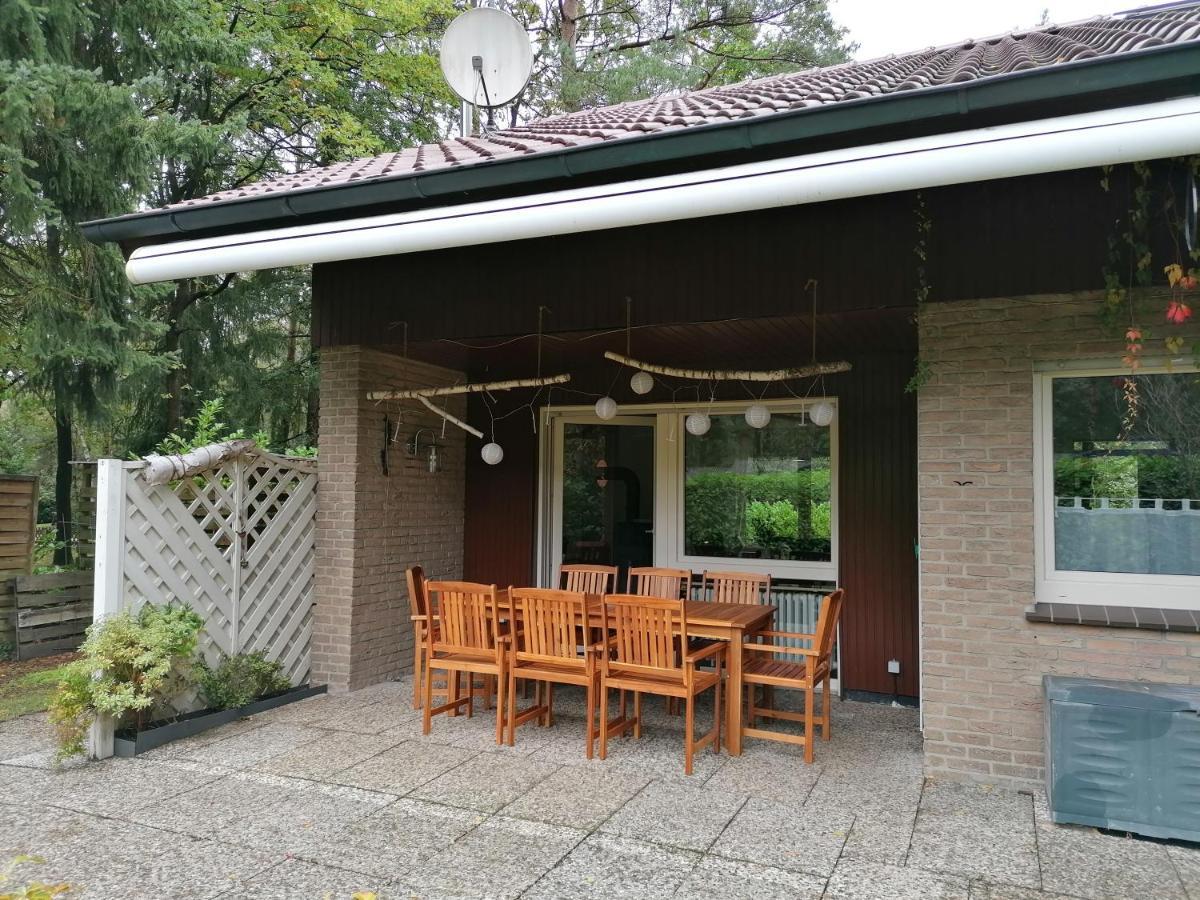 Ferienhaus Fasanennest Uelsen エクステリア 写真
